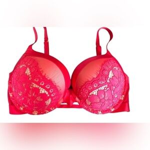 VS Victoria’s Secret Very Sexy Push Up Bra Size 34DD Red Lacy Racey Lolitaland